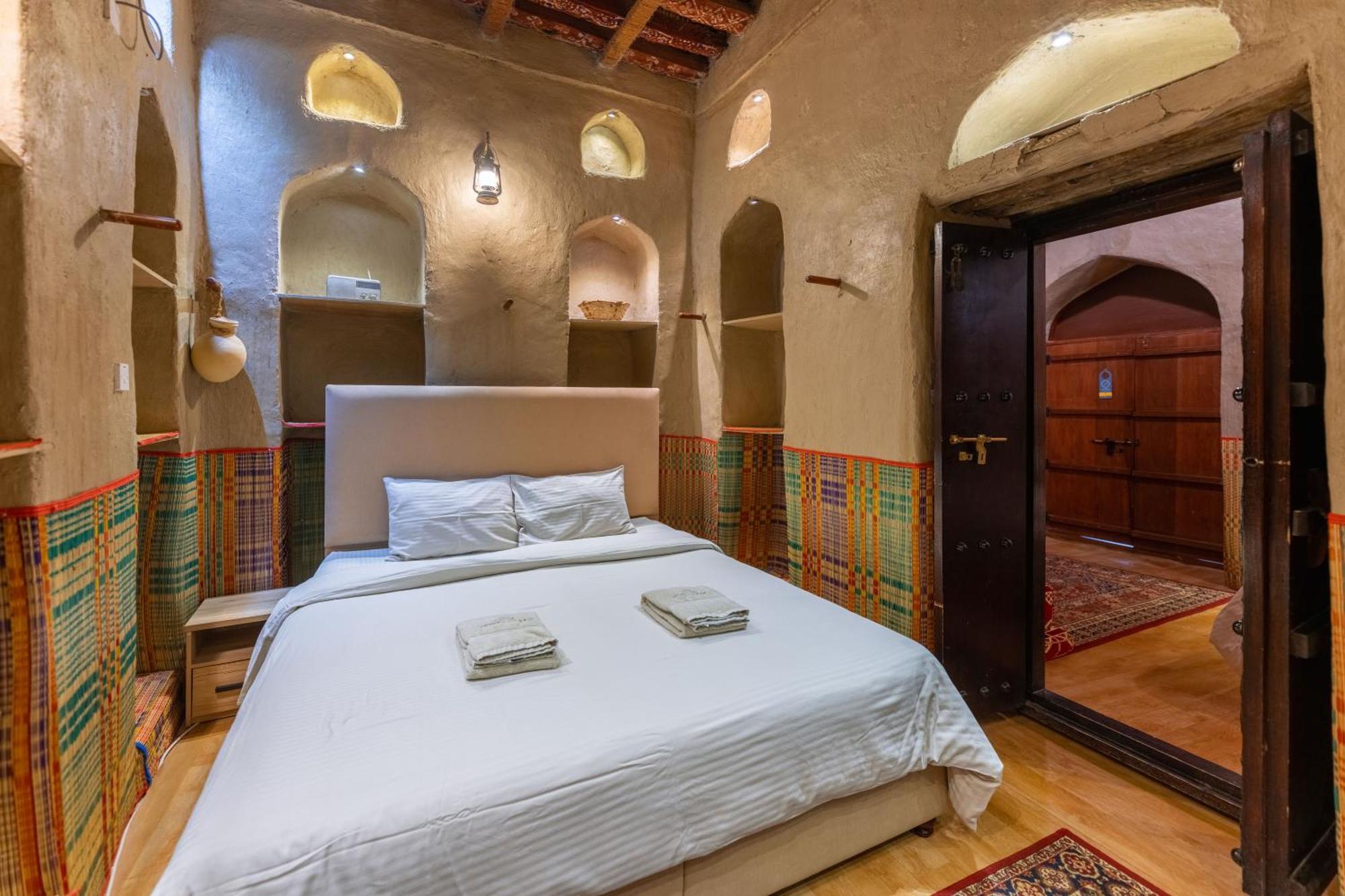 Antique Inn Nizwa Phòng bức ảnh