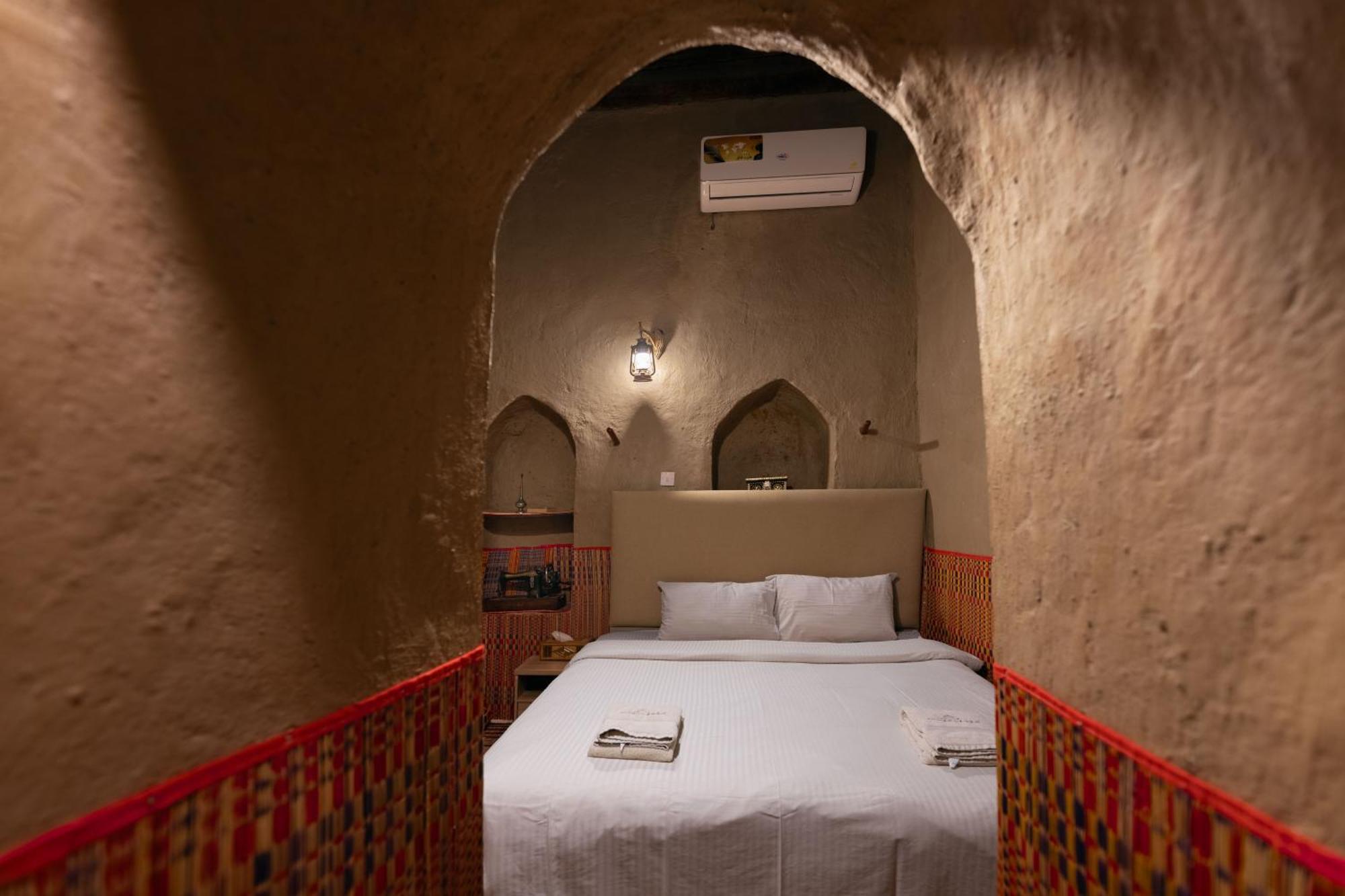 Antique Inn Nizwa Phòng bức ảnh