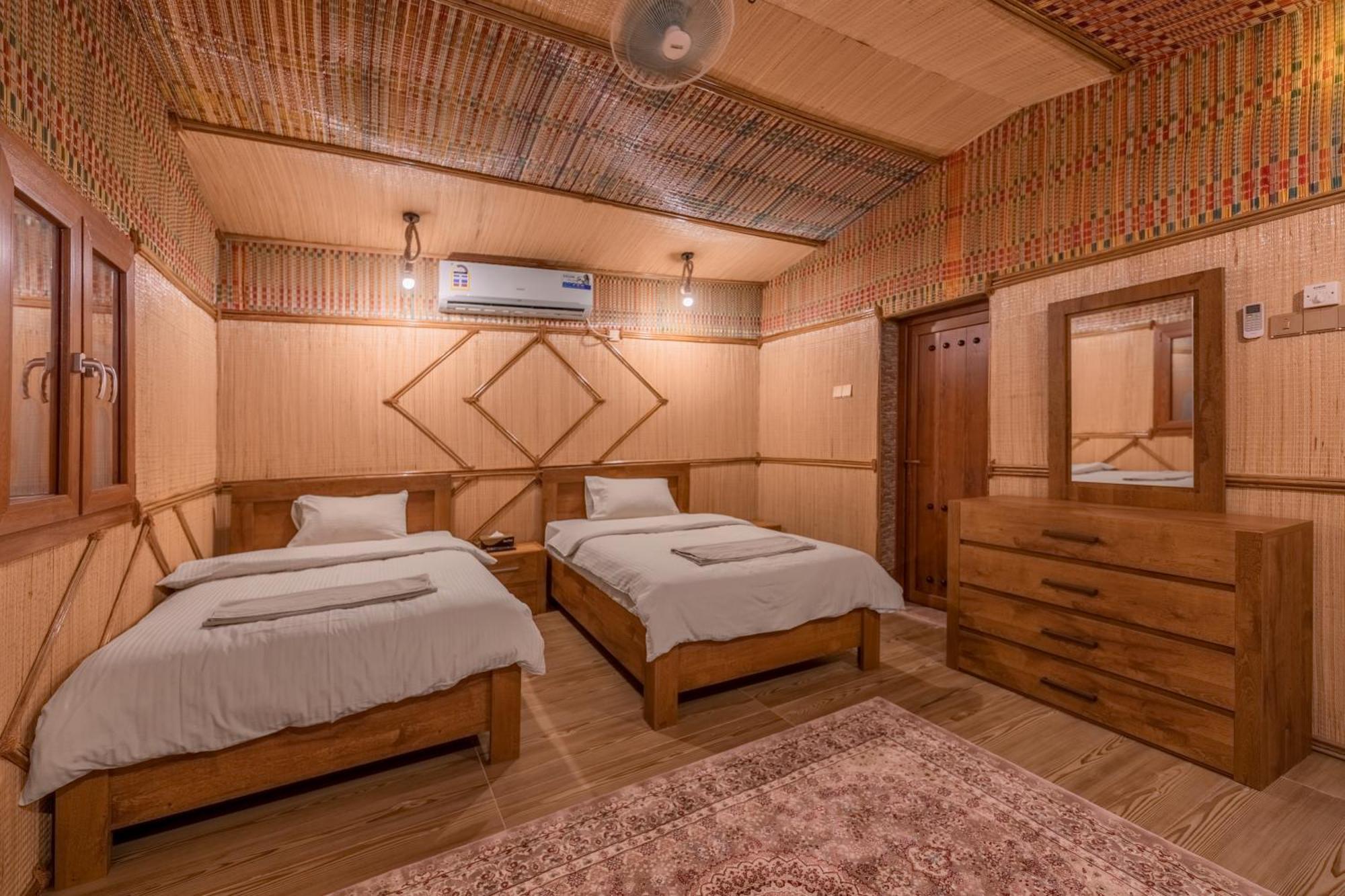 Antique Inn Nizwa Phòng bức ảnh